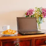 Rent4rest Family & Friends In Roma Avenue Apartmán Lisboa