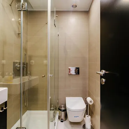 Rent4rest Family & Friends In Roma Avenue Apartamento