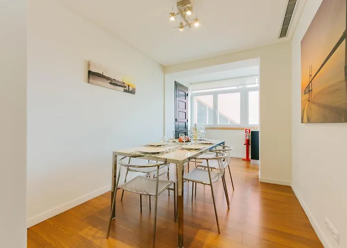 Апартаменты Rent4rest Family & Friends In Roma Avenue *