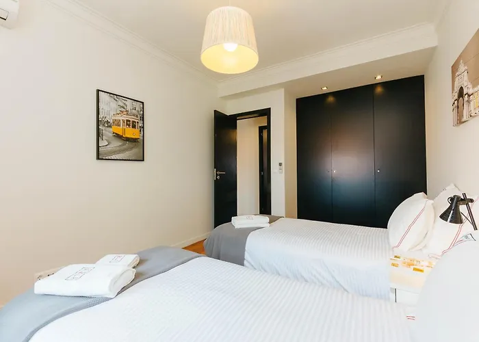 Rent4rest Family & Friends In Roma Avenue Апартаменты *