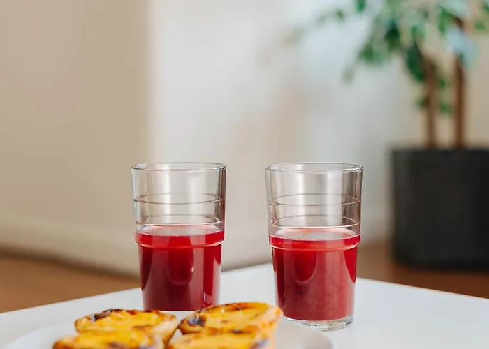 Rent4rest Family & Friends In Roma Avenue Apartament Lizbona