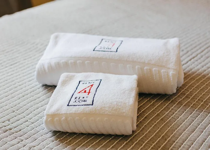 Rent4rest Family & Friends In Roma Avenue Лиссабон