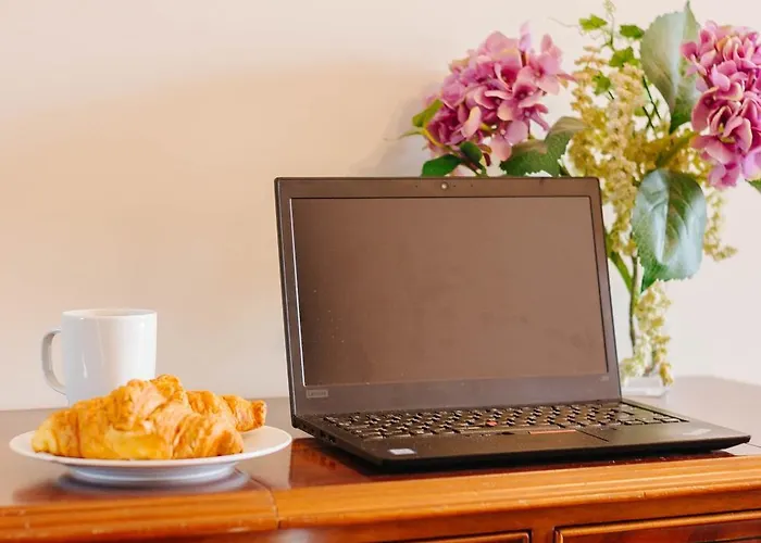 Rent4rest Family & Friends In Roma Avenue Apartament Lizbona