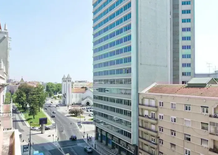 Rent4rest Family & Friends In Roma Avenue * Lizbona