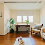 דירה Rent4rest Family & Friends In Roma Avenue ליסבון