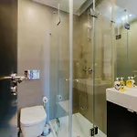 Rent4rest Family & Friends In Roma Avenue * ליסבון