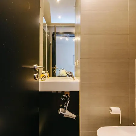 Apartment Rent4rest Family & Friends In Roma Avenue Lissabon