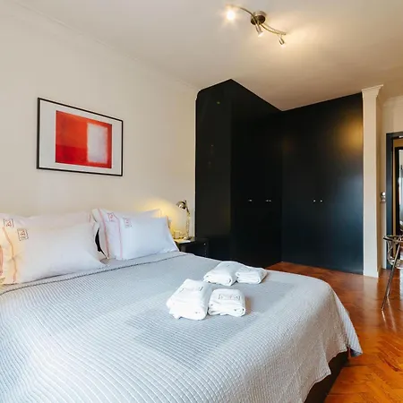 Rent4rest Family & Friends In Roma Avenue *