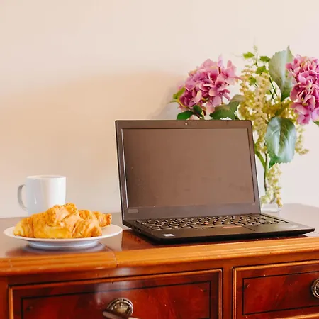 Rent4rest Family & Friends In Roma Avenue Appartamento Lisbona