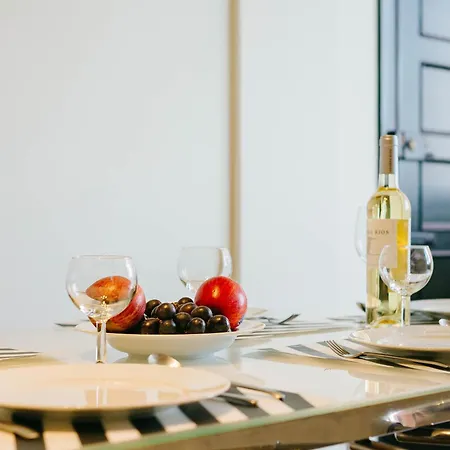 Rent4rest Family & Friends In Roma Avenue